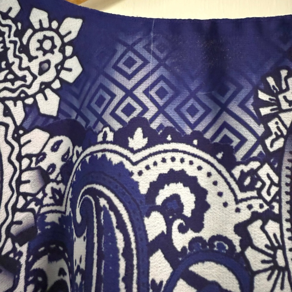 BLEU Navy Paisley Sheer Overlay Top XL Rhinestone Blouse - Picture 7 of 11